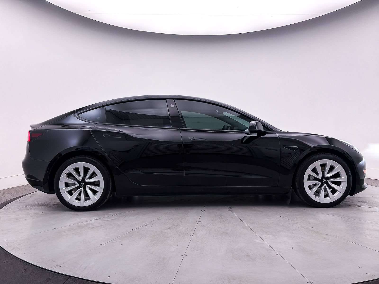 Used 2023 Tesla Model 3 Long Range AWD/4WD image 36