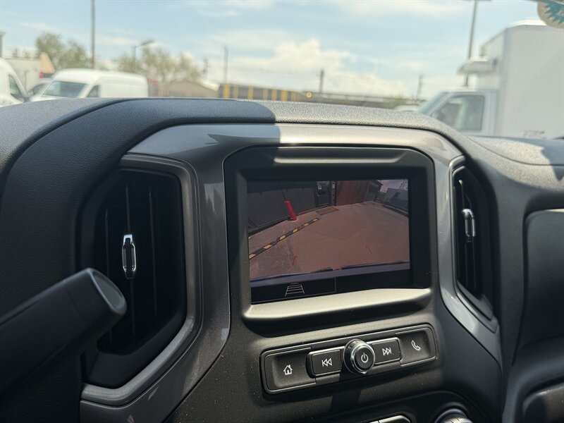 Used 2025 Chevrolet Silverado 1500 W/T RWD image 13