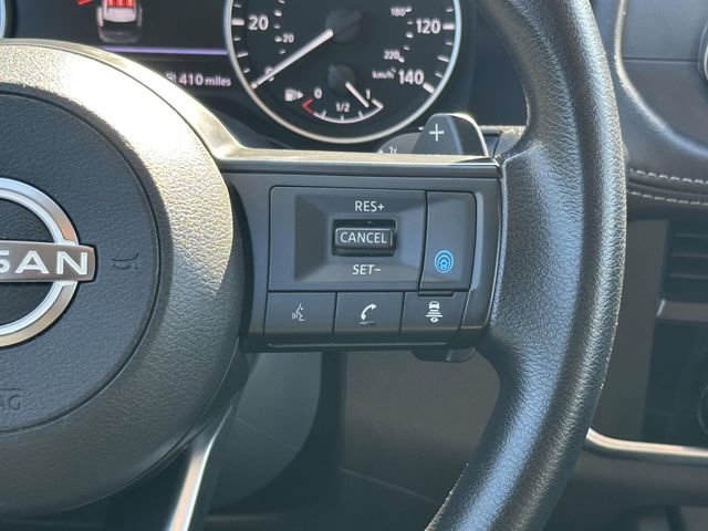 Used 2024 Nissan Rogue SV FWD image 24