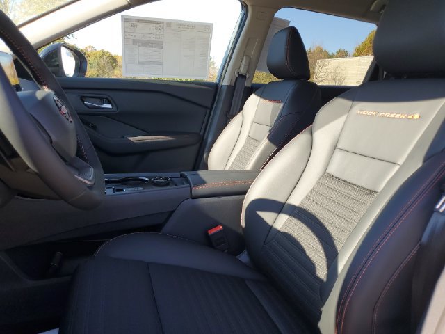 New 2027 Nissan Rogue SV AWD/4WD image 5