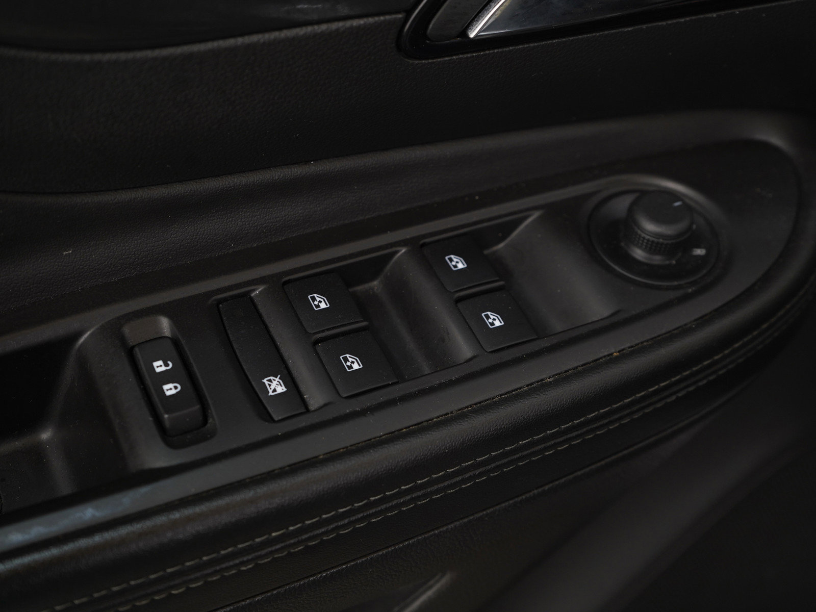 Used 2019 Buick Encore Preferred w/ Safety Package AWD/4WD image 21