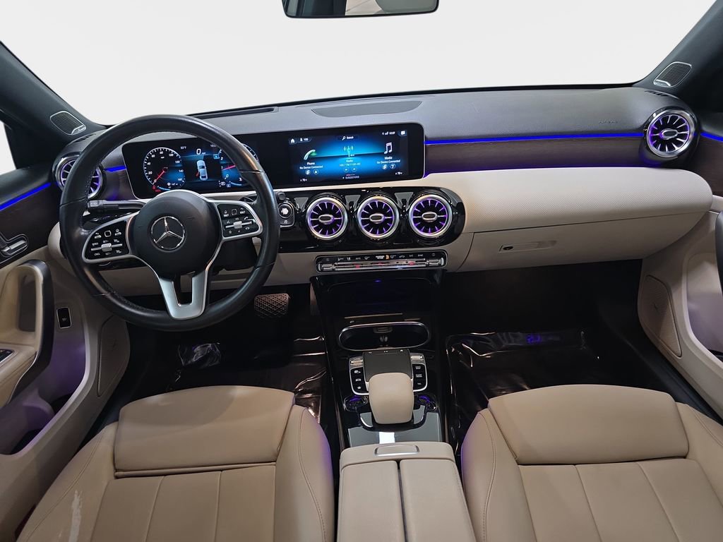 Used 2019 Mercedes-Benz A 220 image 12