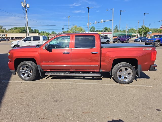 Used 2017 Chevrolet Silverado 1500 LTZ Z71 w/ LTZ Plus Package AWD/4WD image 7