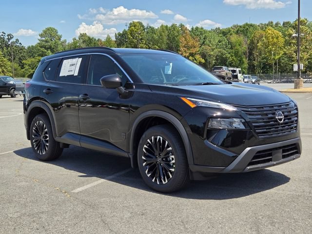 New 2026 Nissan Rogue Dark Armor FWD image 5