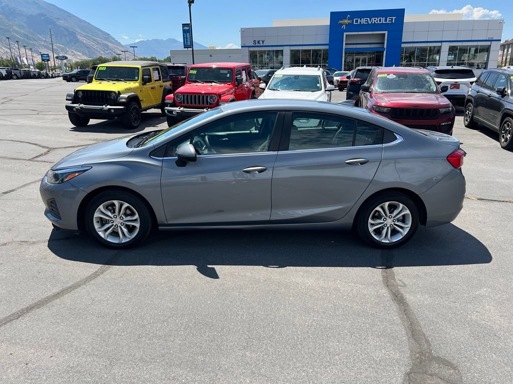 Certified 2019 Chevrolet Cruze LT FWD image 14