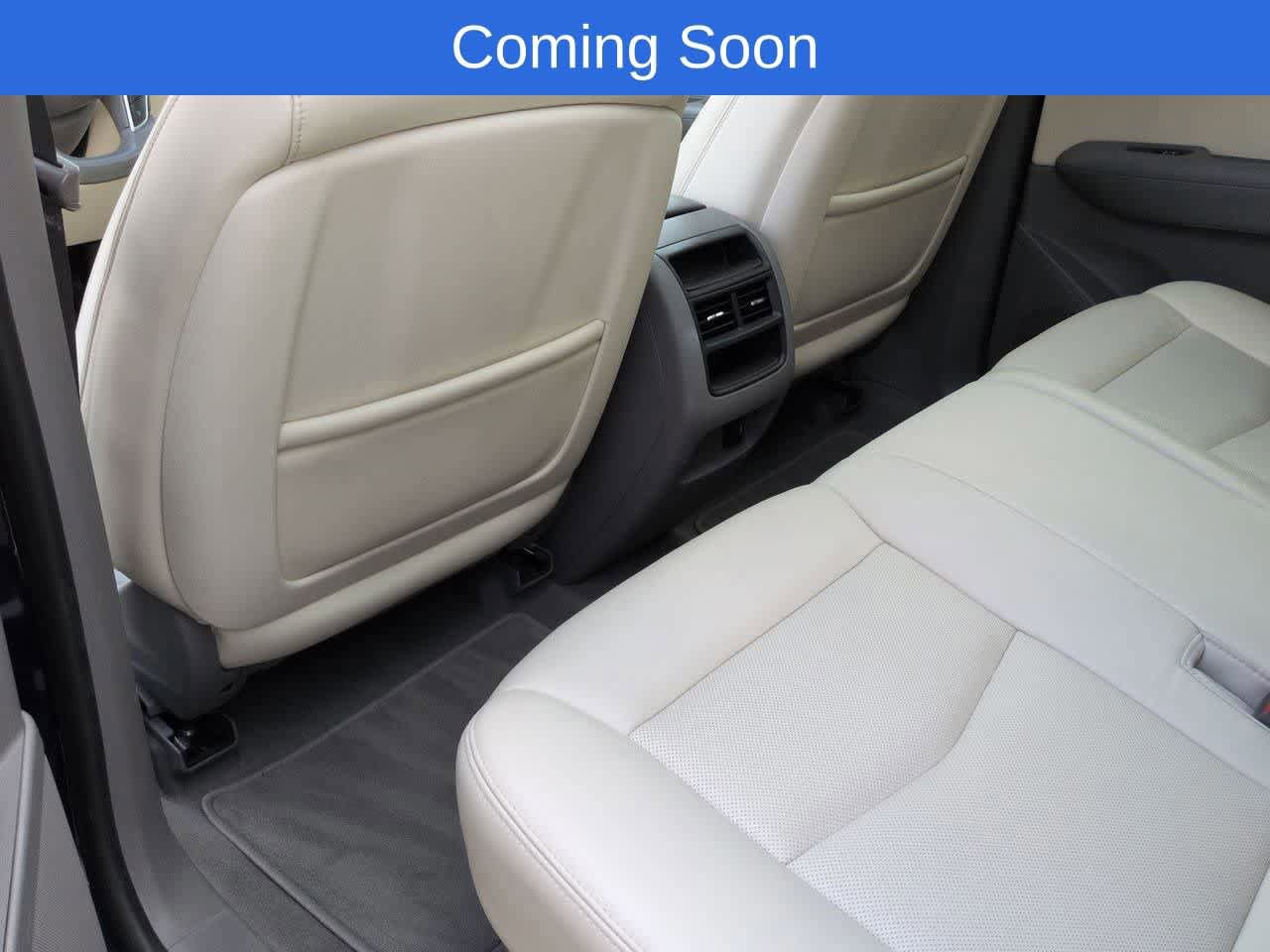 Used 2017 Cadillac XT5 Luxury w/ LPO, Wheel Lock Package FWD image 18