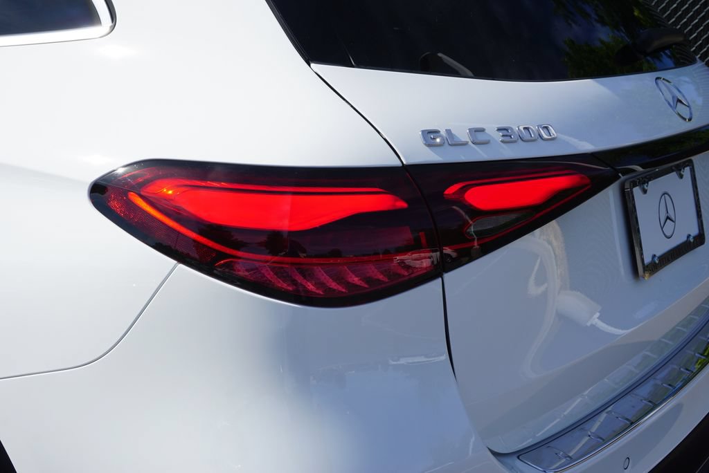 Certified 2026 Mercedes-Benz GLC 300 image 15