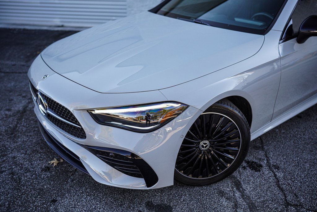 Used 2024 Mercedes-Benz CLE 300 4MATIC Coupe image 2