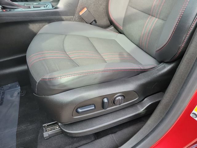 Used 2022 Chevrolet Equinox RS w/ LPO, Floor Liner Package FWD image 26
