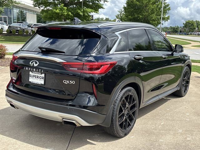 Used 2021 INFINITI QX50 Sensory AWD/4WD image 3