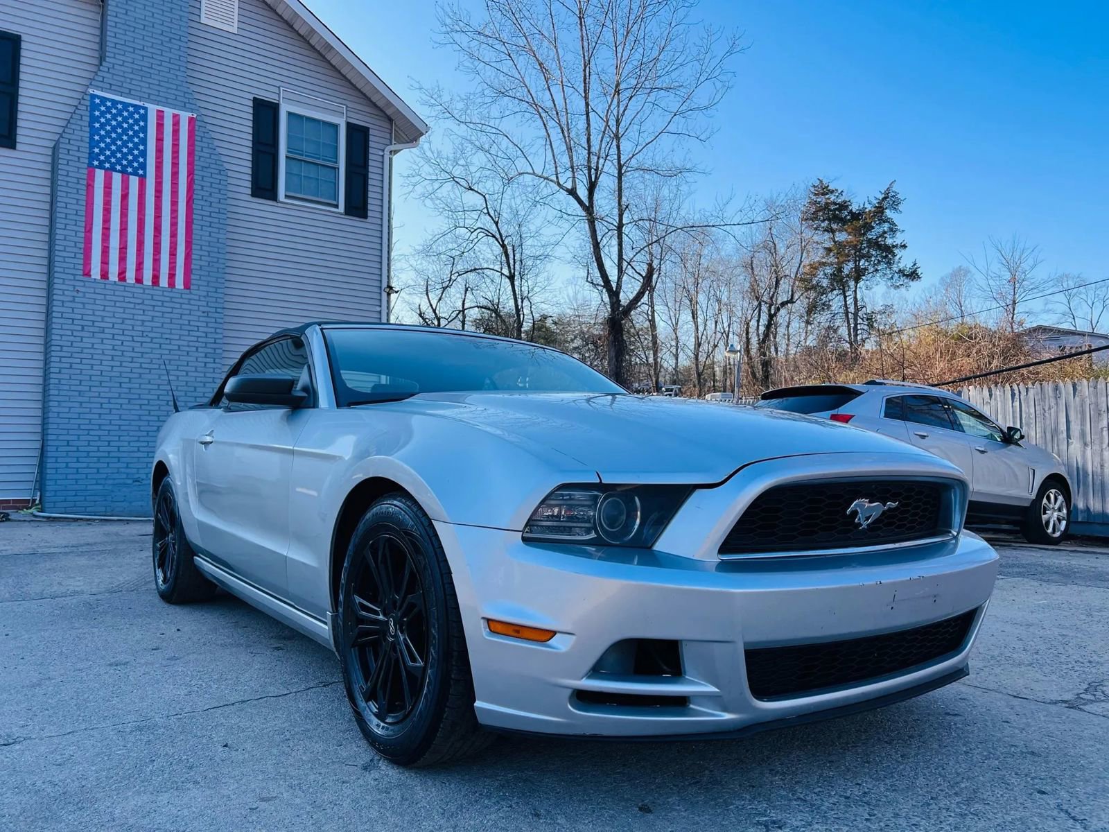 Used 2014 Ford Mustang Convertible image 8