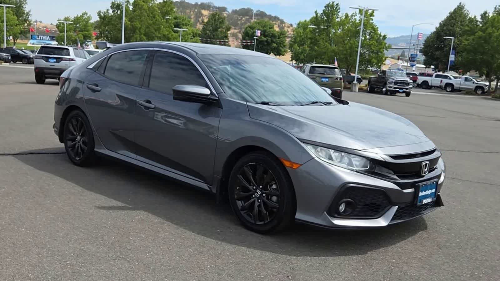 Used 2017 Honda Civic EX image 2