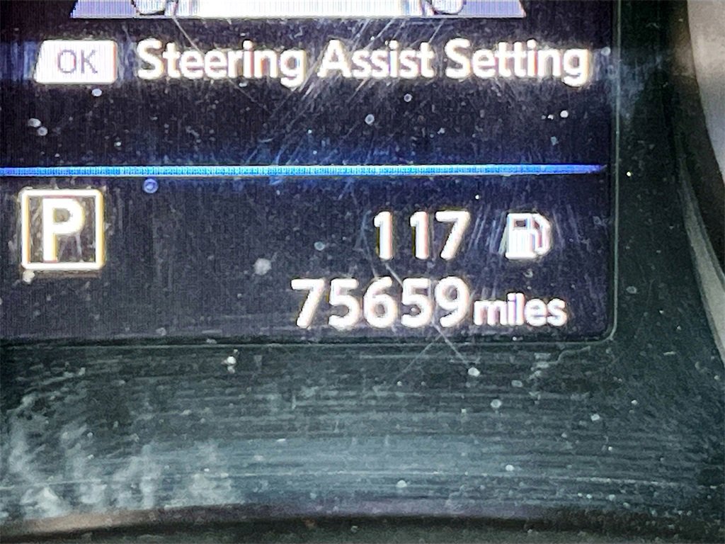 Used 2020 Nissan Rogue SV w/ Premium Package image 12