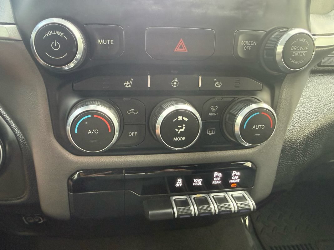 Used 2022 RAM 1500 Big Horn AWD/4WD image 21