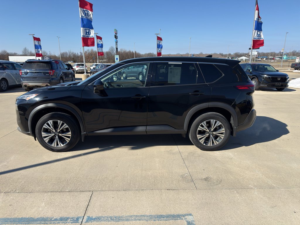 Used 2021 Nissan Rogue SV AWD/4WD image 8