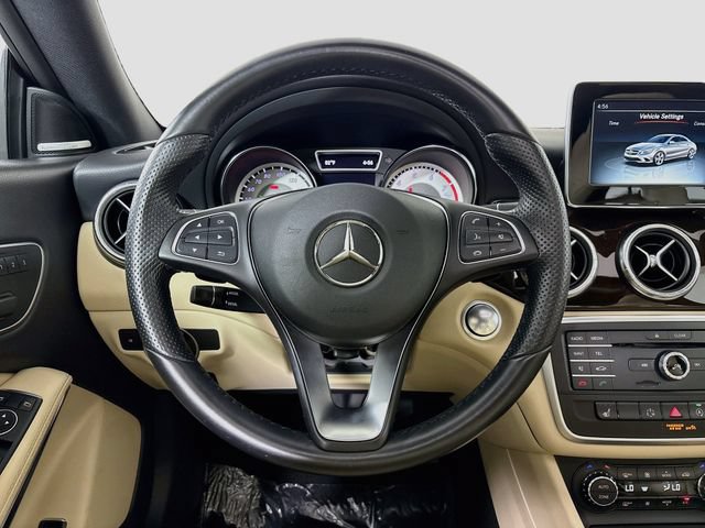 Used 2015 Mercedes-Benz CLA 250 4MATIC image 11