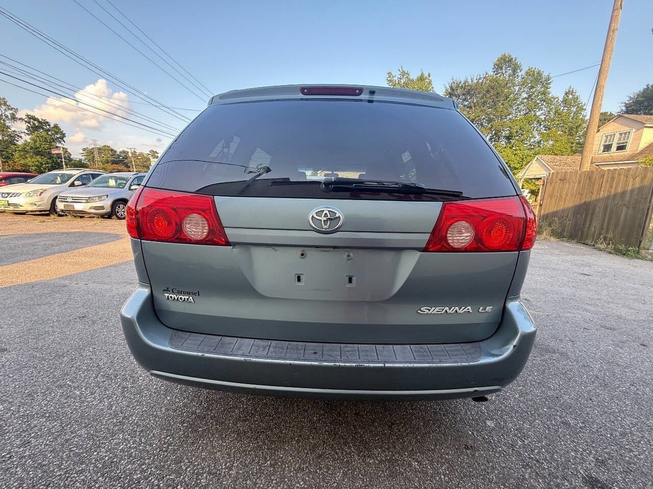 Used 2009 Toyota Sienna CE image 6