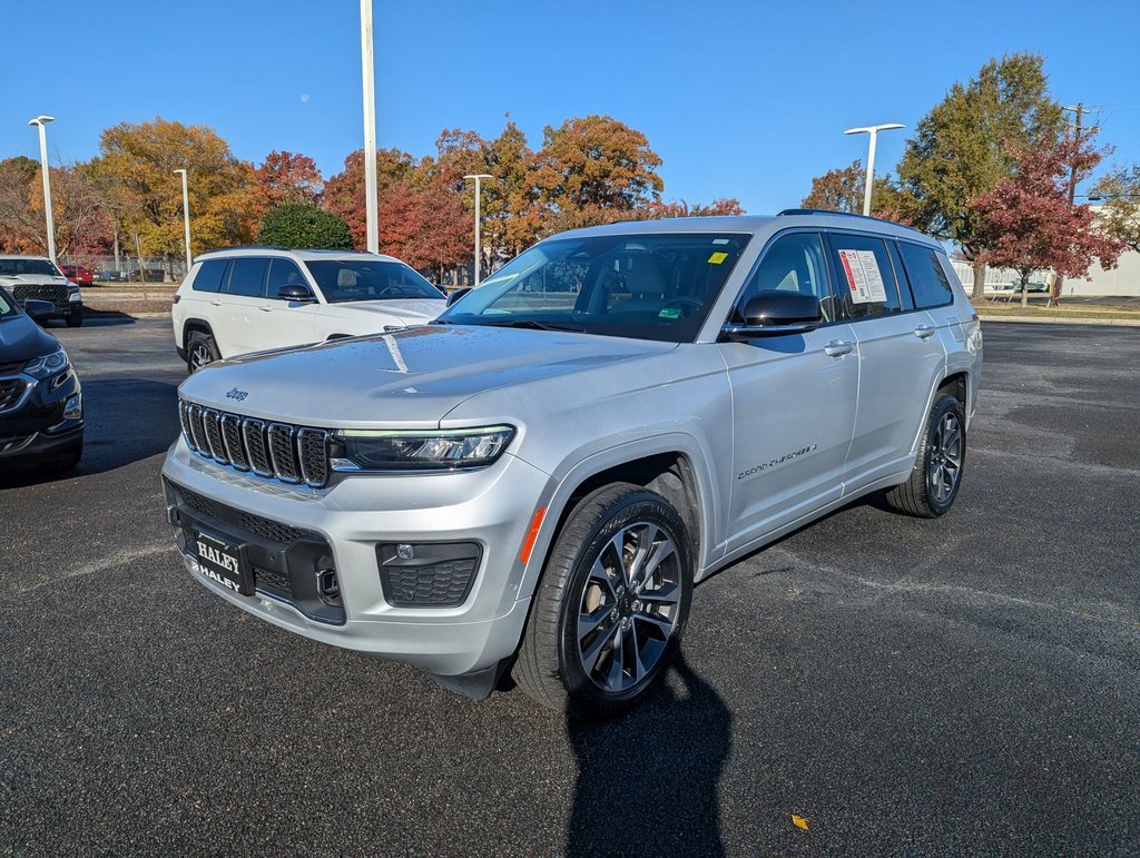 Used 2021 Jeep Grand Cherokee L Overland w/ Luxury Tech Group IV image 4