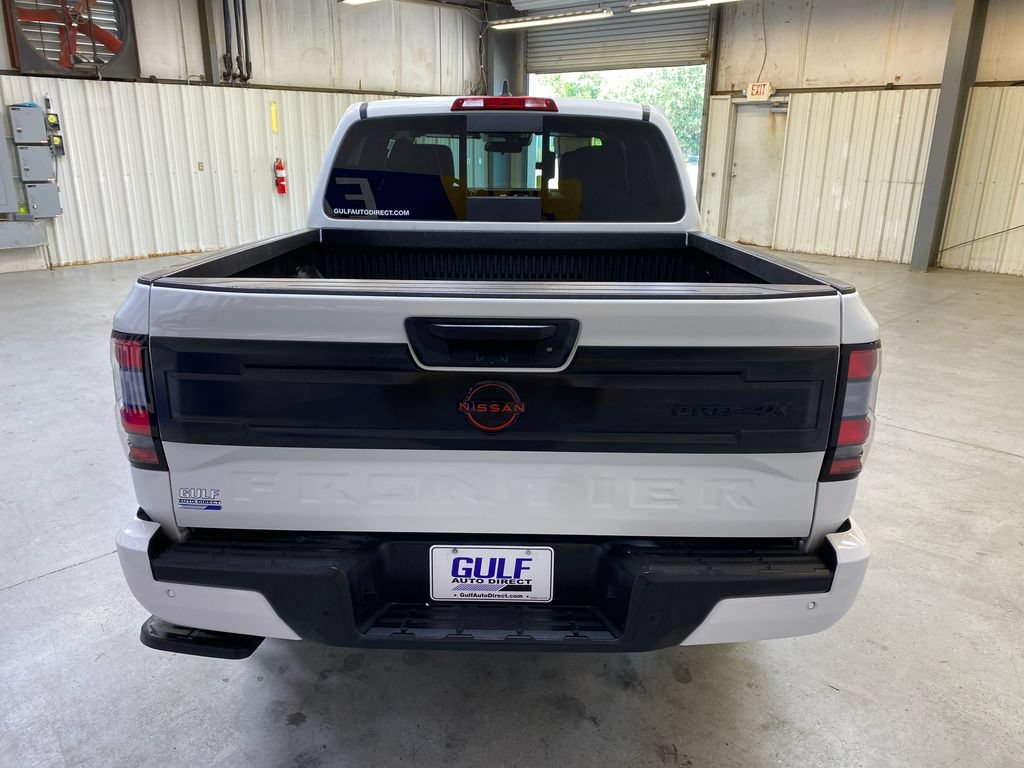 Used 2025 Nissan Frontier PRO-4X AWD/4WD image 7