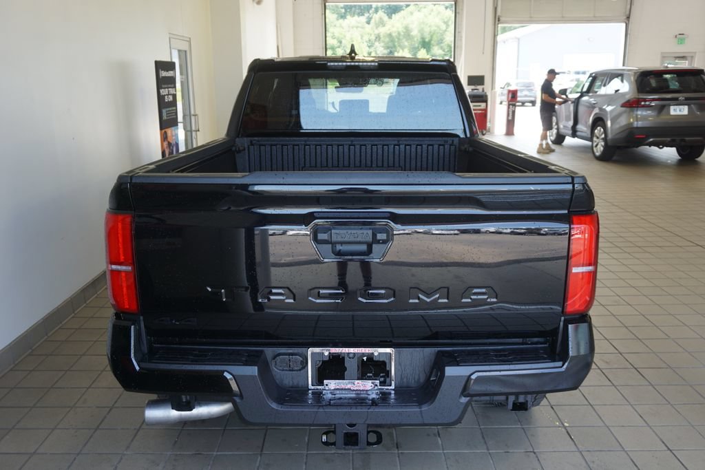 New 2026 Toyota Tacoma TRD Off-Road AWD/4WD image 17