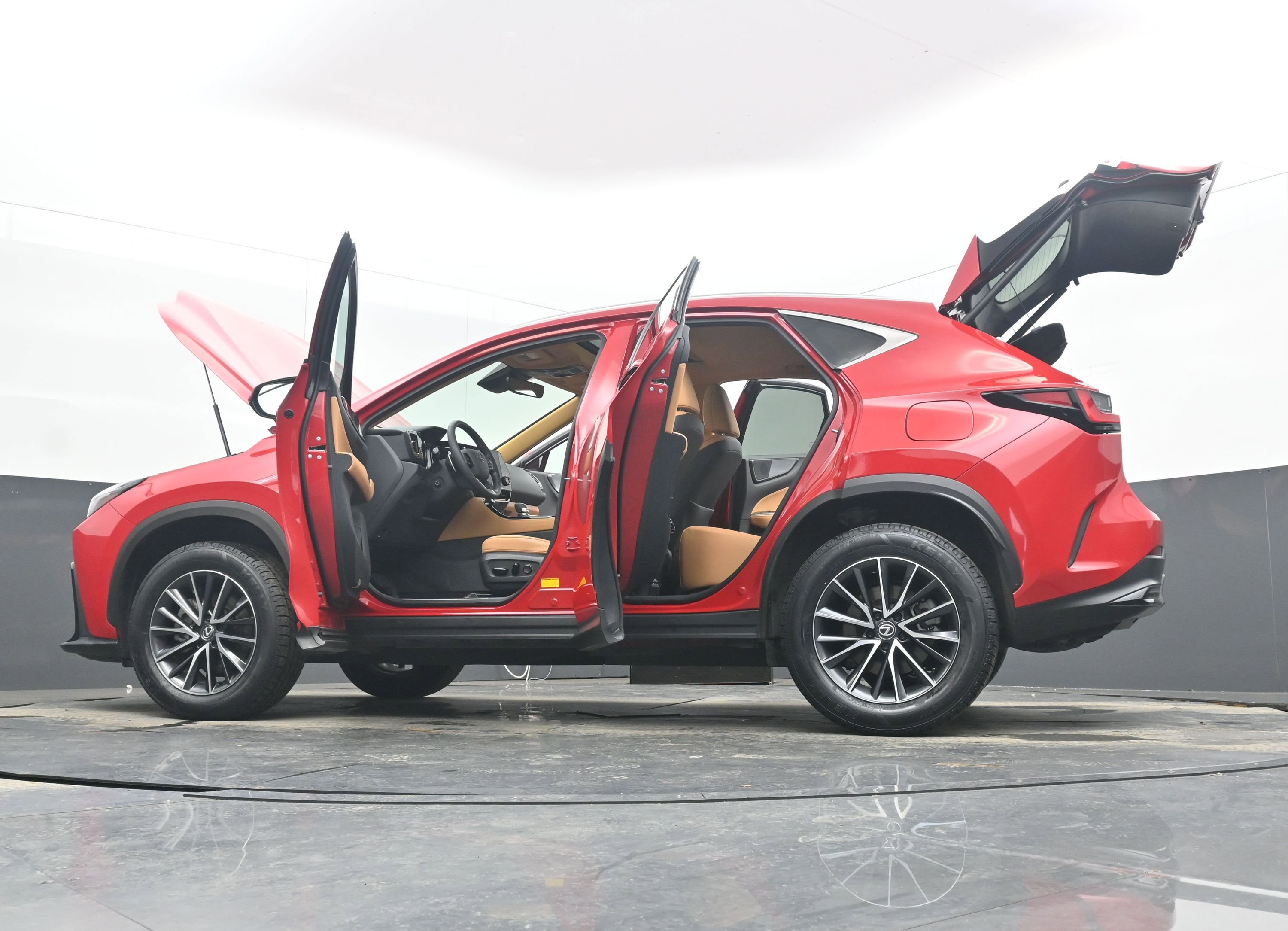 Used 2025 Lexus NX 250 FWD w/ Premium Package image 40