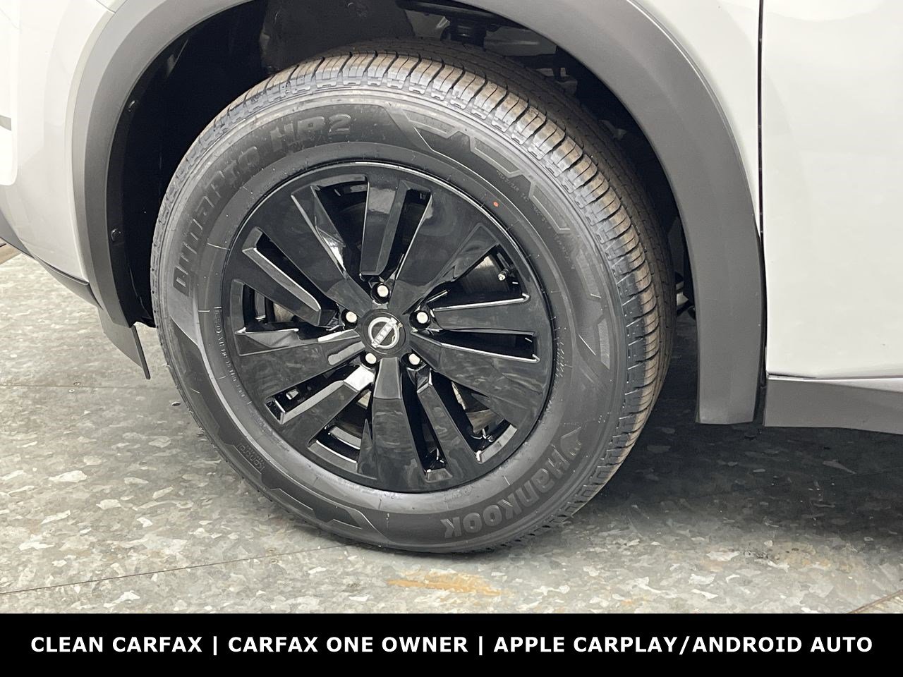 Used 2024 Nissan Pathfinder SV image 29