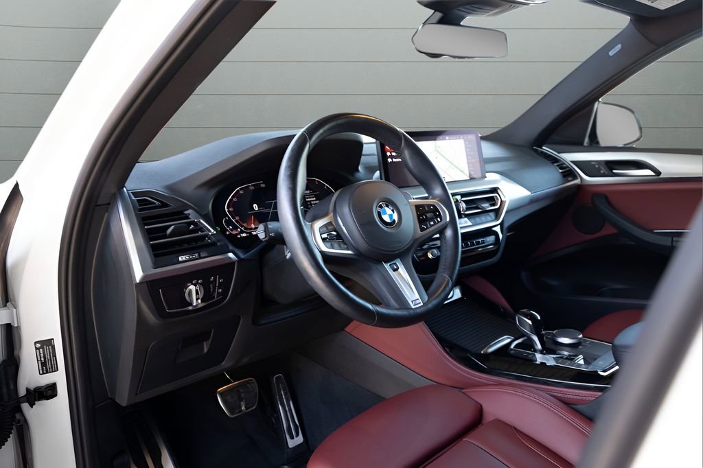 Used 2023 BMW X4 xDrive30i w/ M Sport Package AWD/4WD image 41