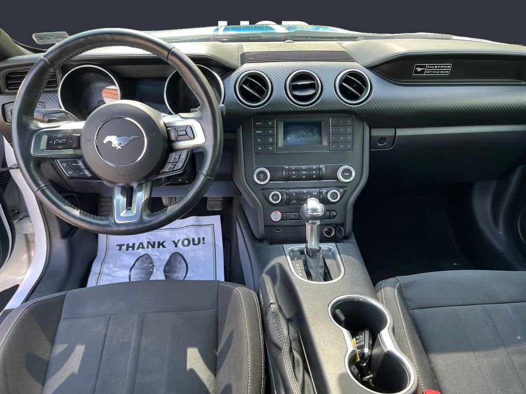 Used 2020 Ford Mustang Coupe RWD image 10