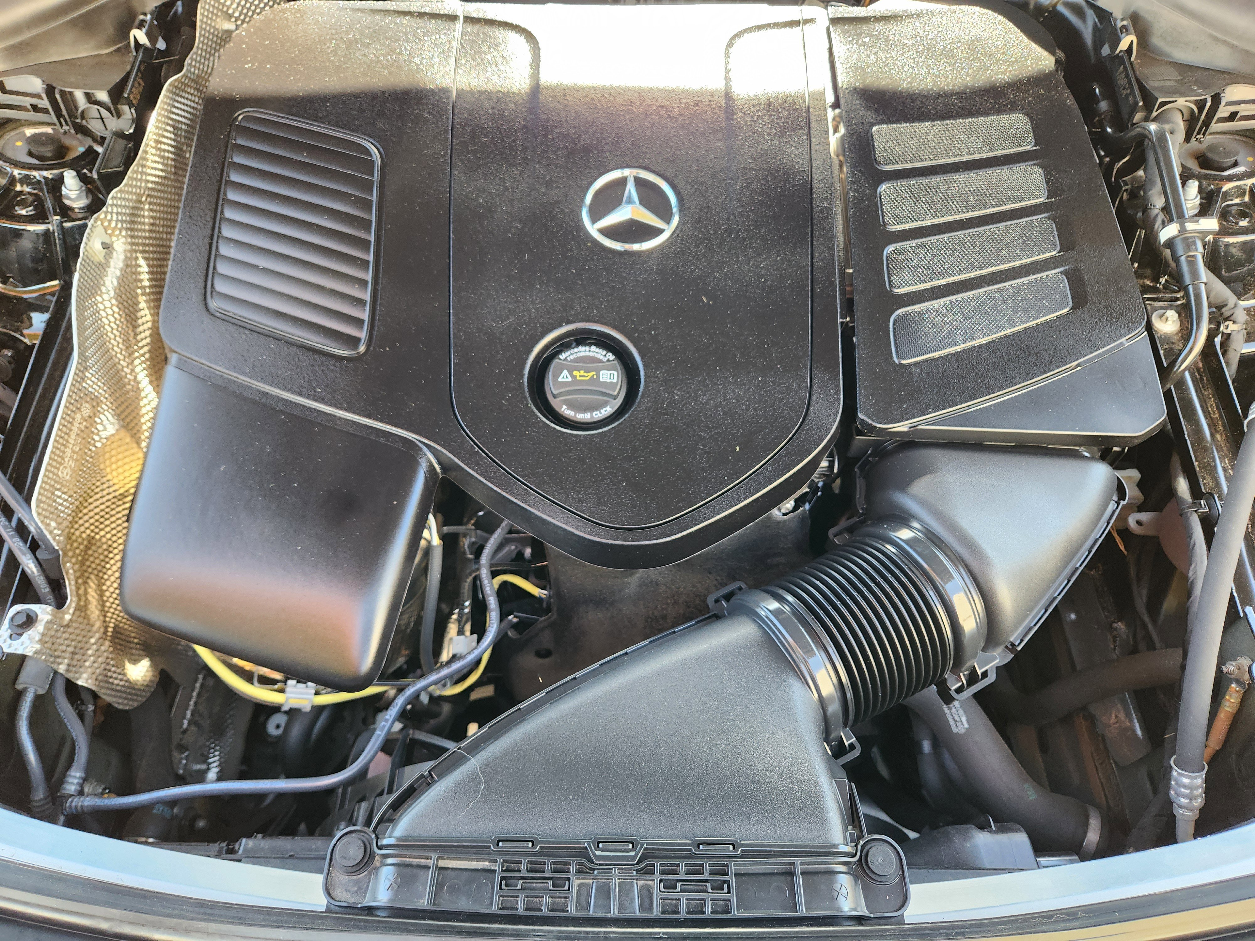 Used 2025 Mercedes-Benz GLC 300 300 image 29