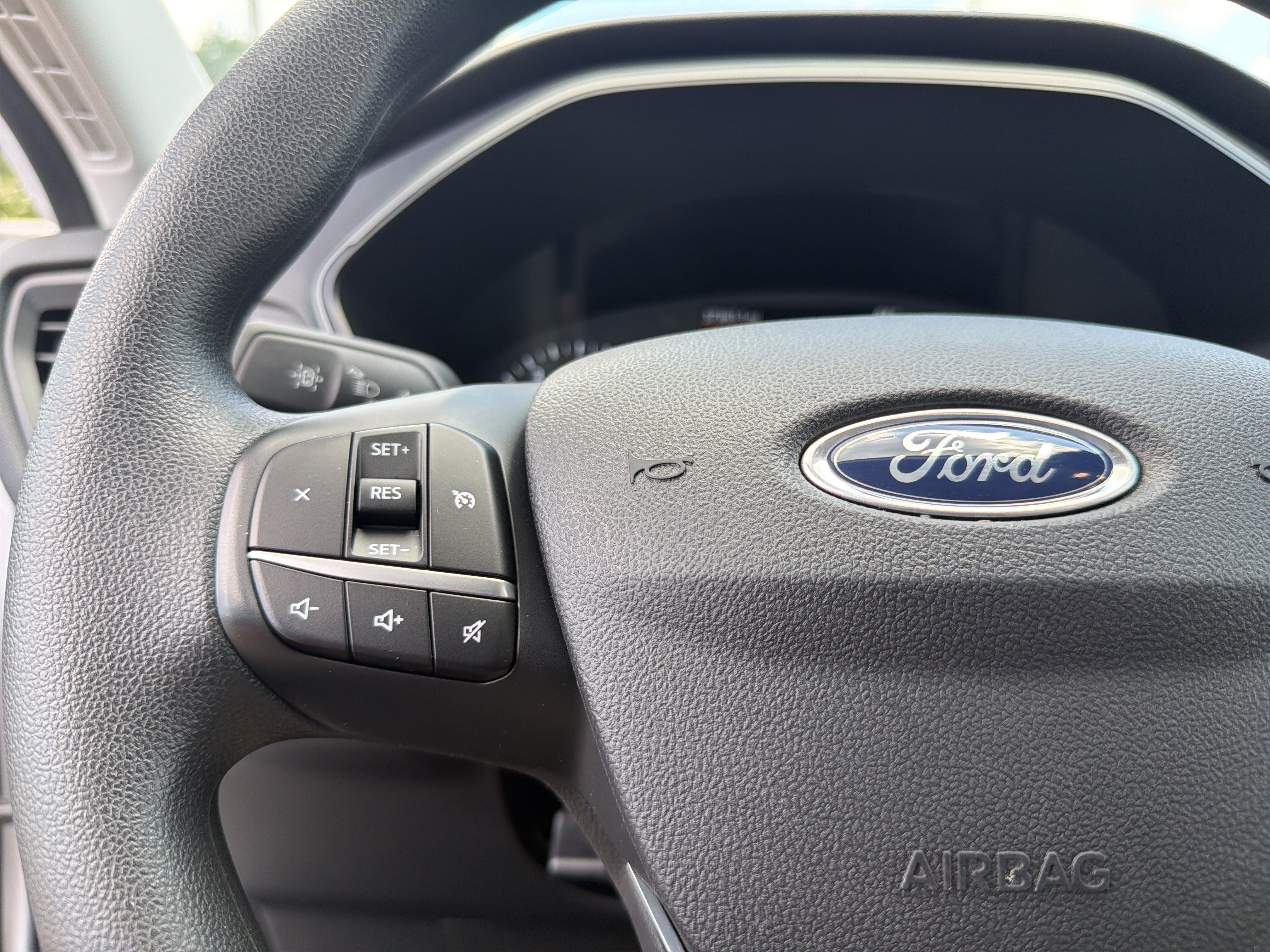 Used 2022 Ford Escape S FWD image 9