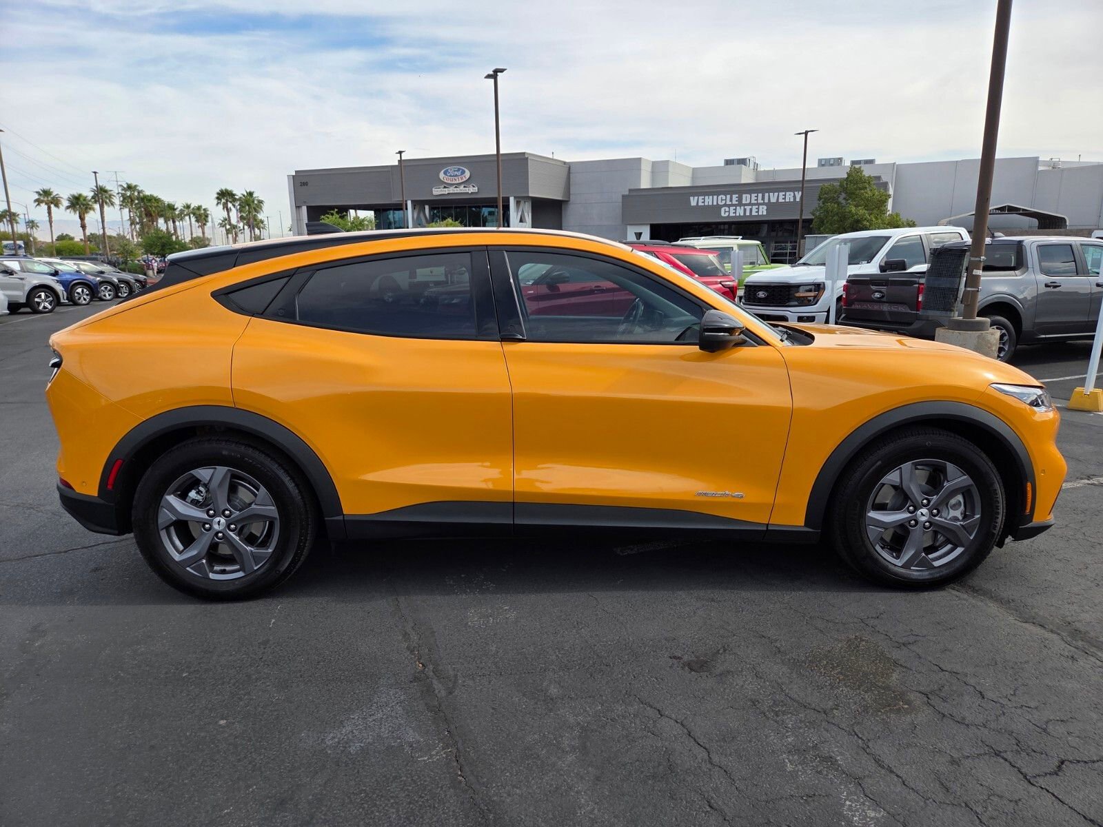 Certified 2023 Ford Mustang Mach-E Select AWD/4WD image 7