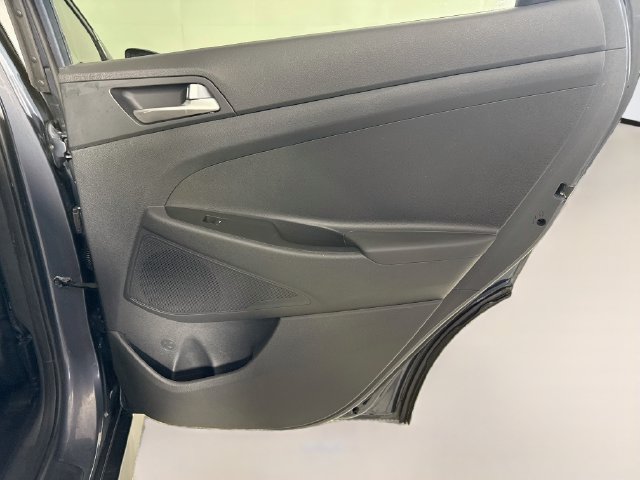 Used 2021 Hyundai Tucson Value w/ Cargo Package FWD image 27