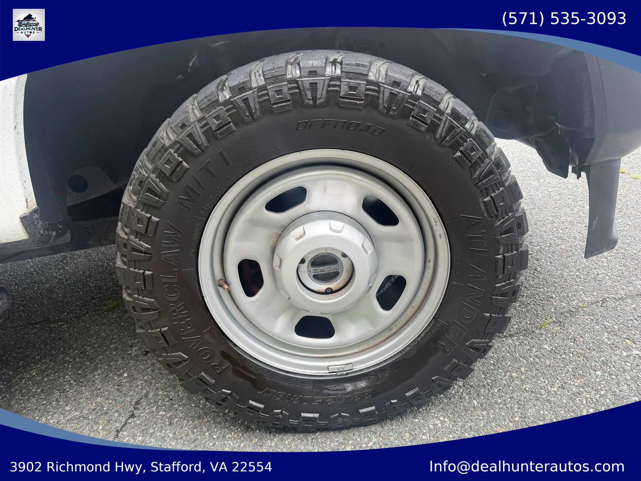 Used 2022 Ford F350 XL w/ Power Equipment Group AWD/4WD image 6