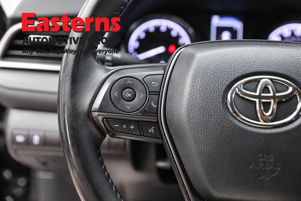 Used 2023 Toyota Camry SE FWD image 16