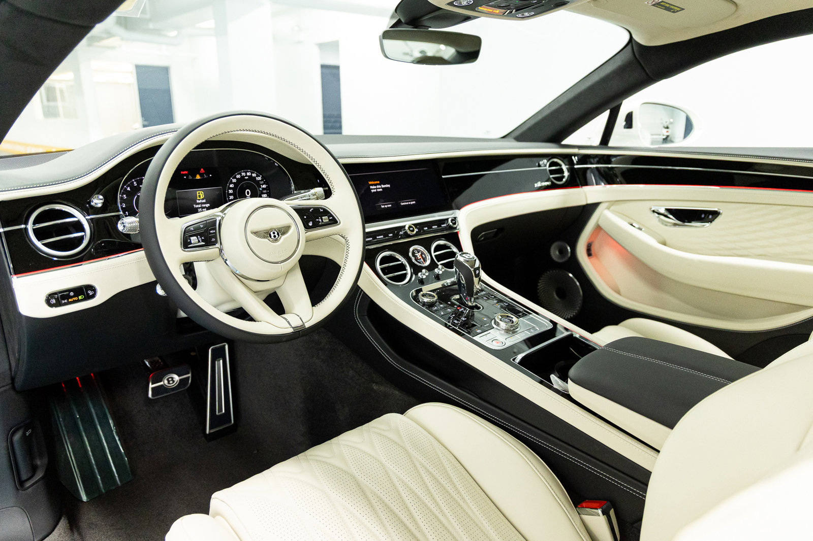 New 2026 Bentley Continental GT AWD/4WD image 27