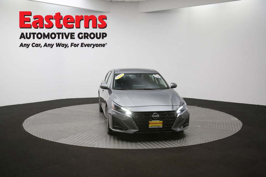 Used 2024 Nissan Altima 2.5 SV w/ SV Premium Package image 50