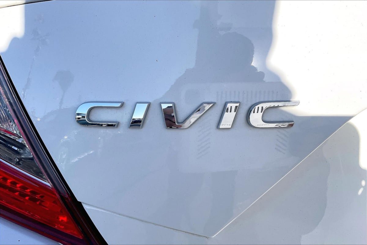 Used 2016 Honda Civic LX image 8