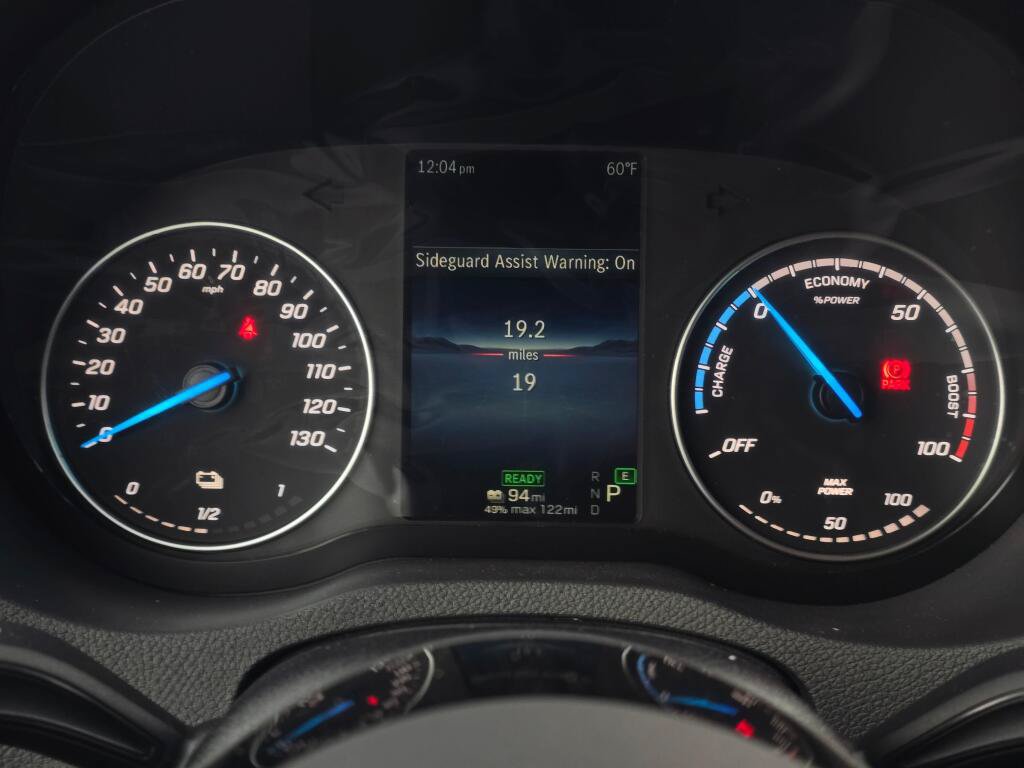 New 2025 Mercedes-Benz eSprinter 170 Cargo image 35