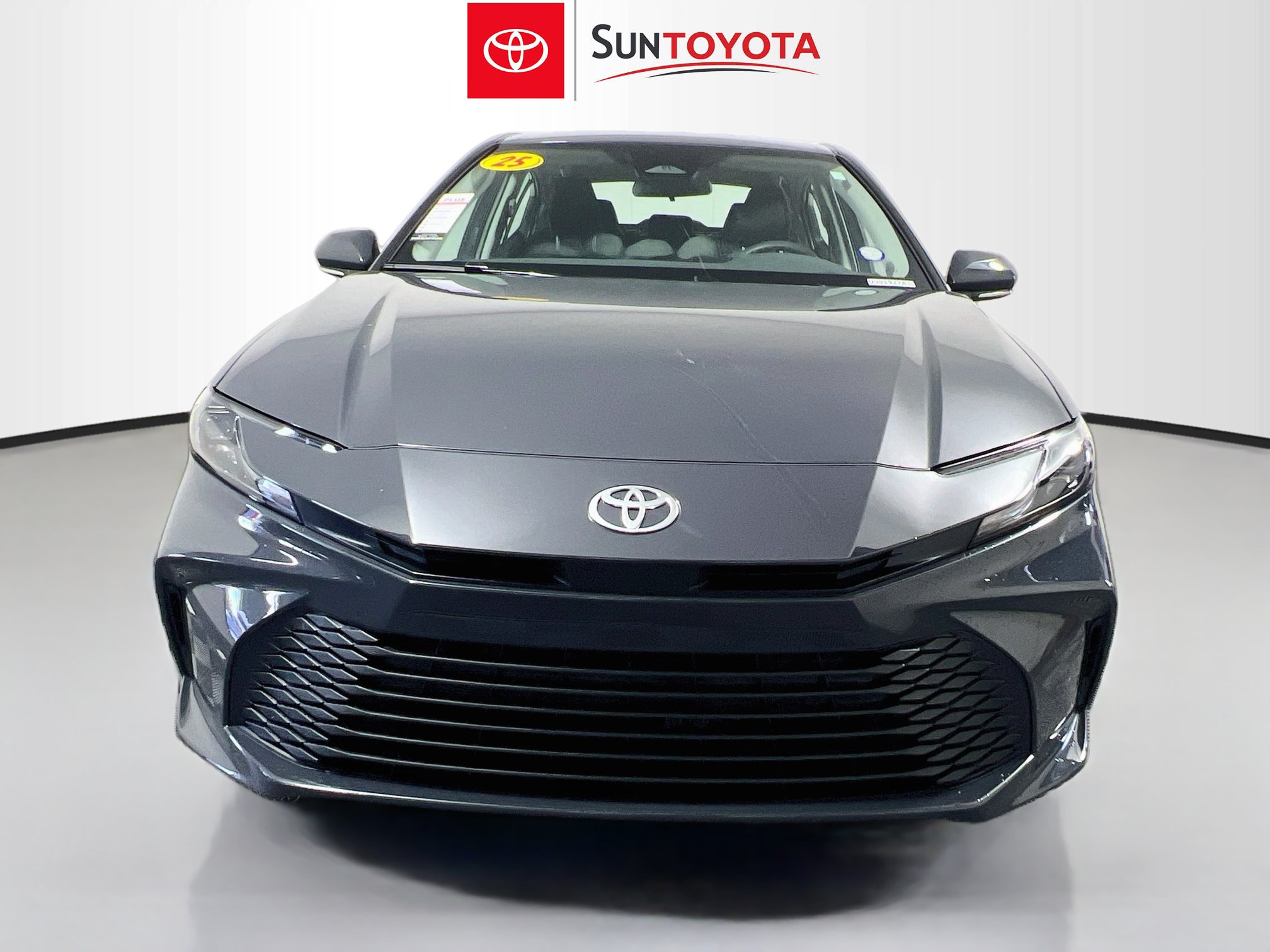 Used 2025 Toyota Camry LE FWD image 10
