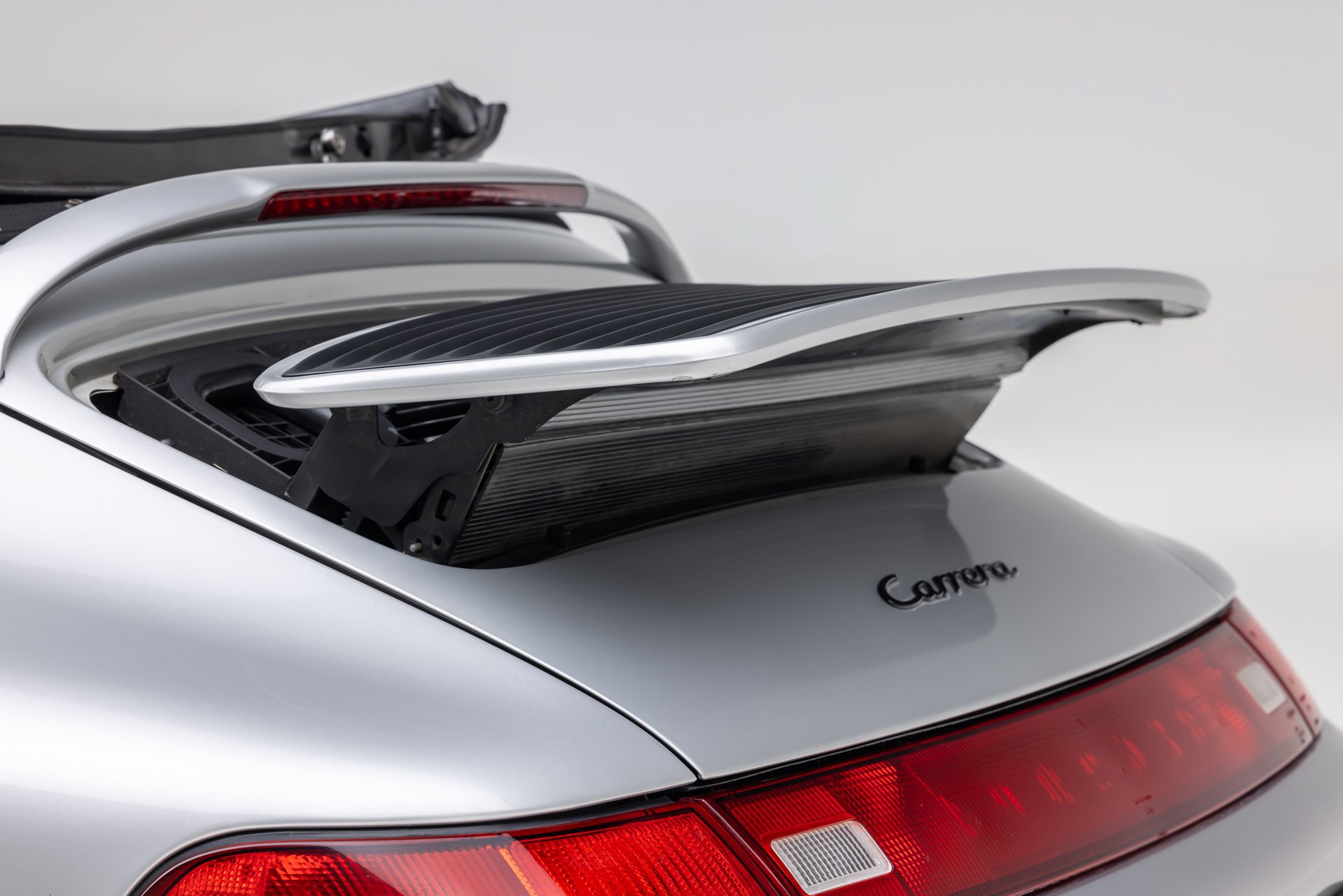 Used 1998 Porsche 911 Cabriolet image 19