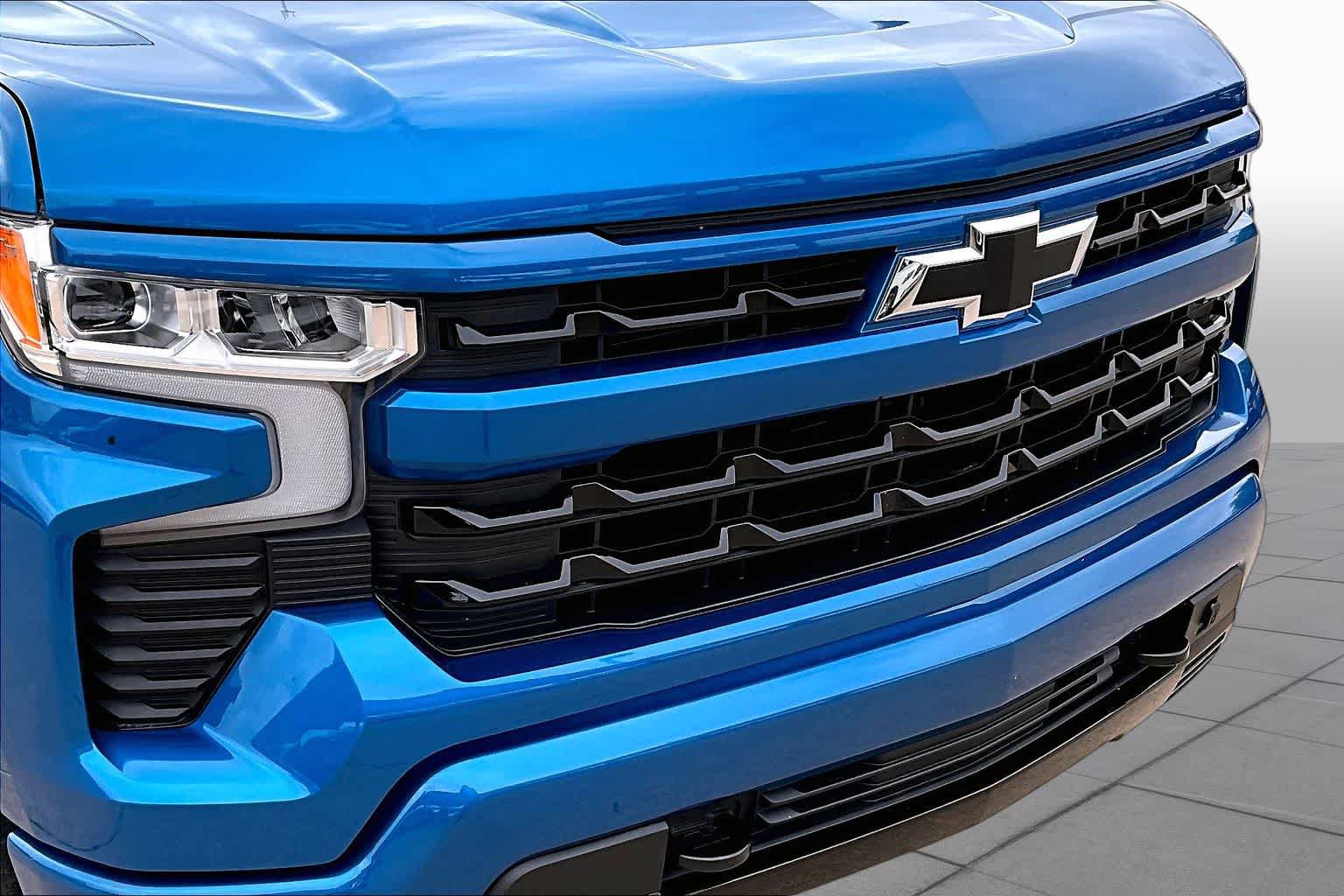 Used 2023 Chevrolet Silverado 1500 RST AWD/4WD image 30
