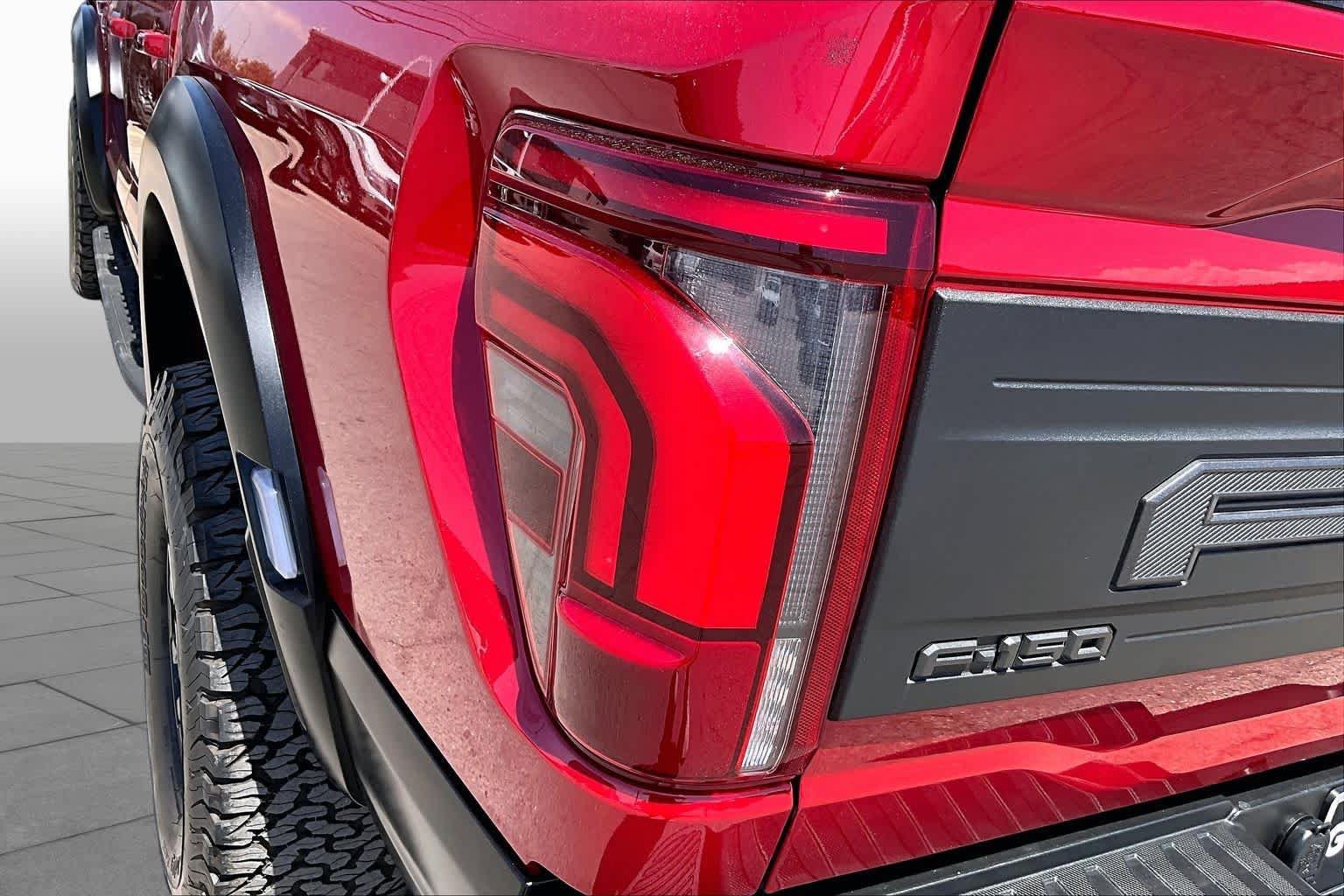 Certified 2025 Ford F150 Raptor AWD/4WD image 28