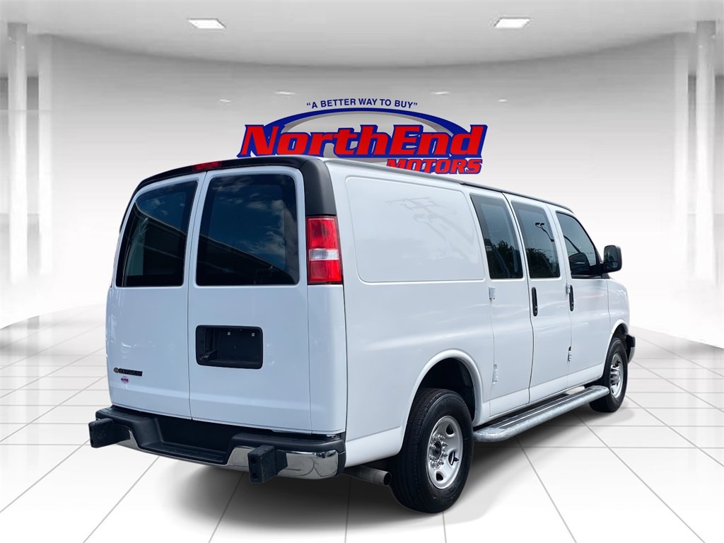 Used 2023 Chevrolet Express 2500 w/ Driver Convenience Package image 7