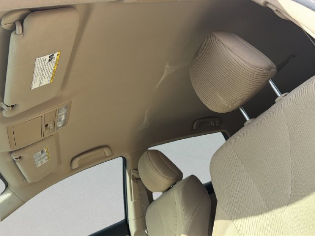 Used 2012 Toyota Venza LE FWD image 12