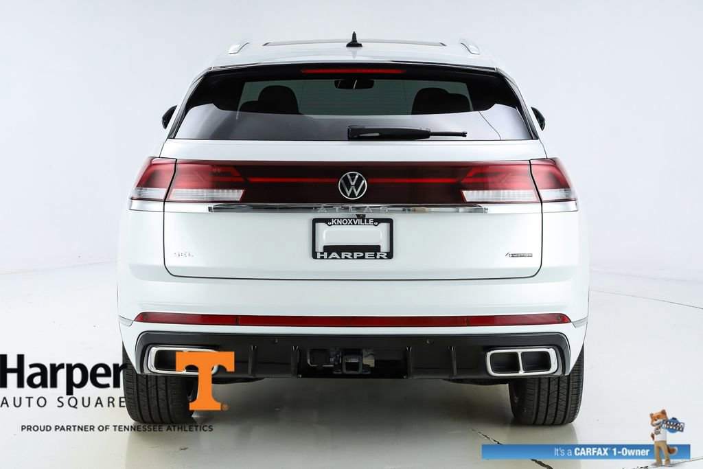 Used 2025 Volkswagen Atlas Cross Sport SEL Premium R-Line image 47