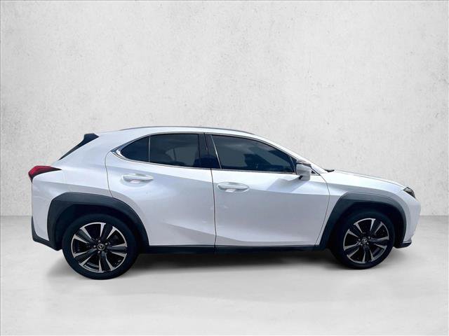 Used 2019 Lexus UX 200 w/ Accessory Package 2 FWD image 5
