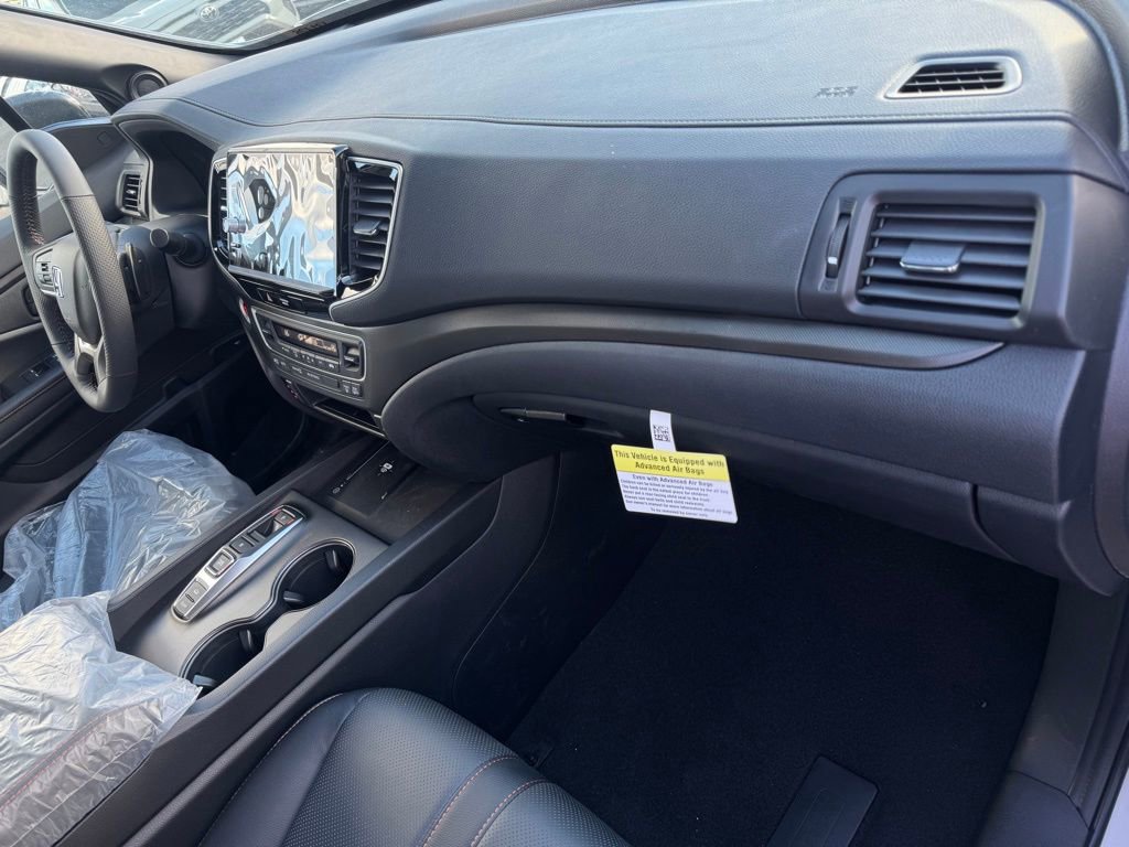 Used 2025 Honda Ridgeline TrailSport image 19