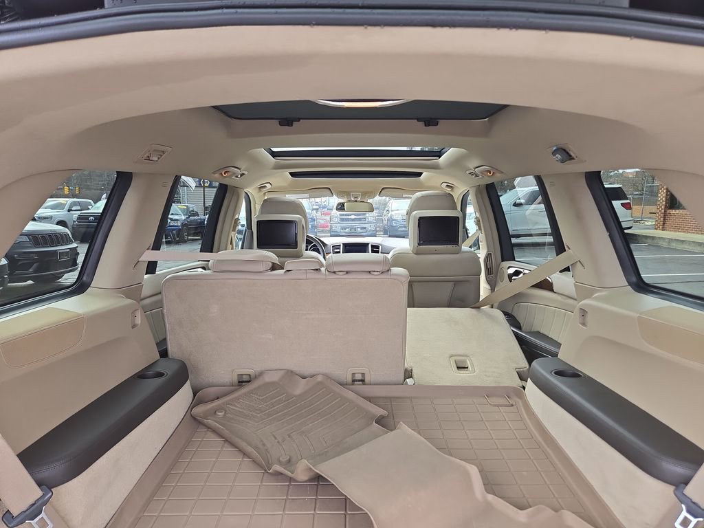 Used 2014 Mercedes-Benz GL 350 BlueTEC 4MATIC image 4