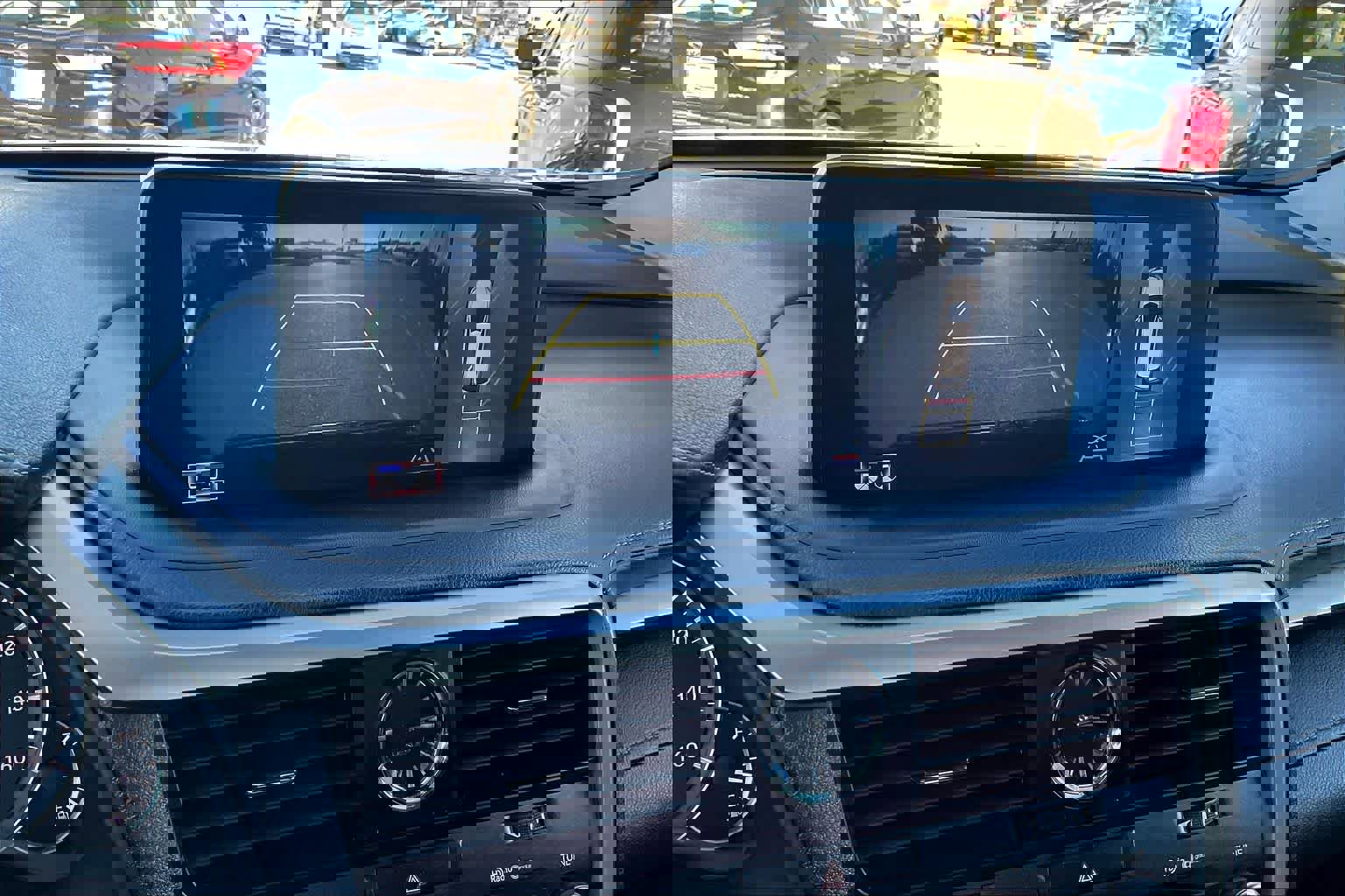 Used 2021 Lexus RX 350L w/ Premium Package image 25