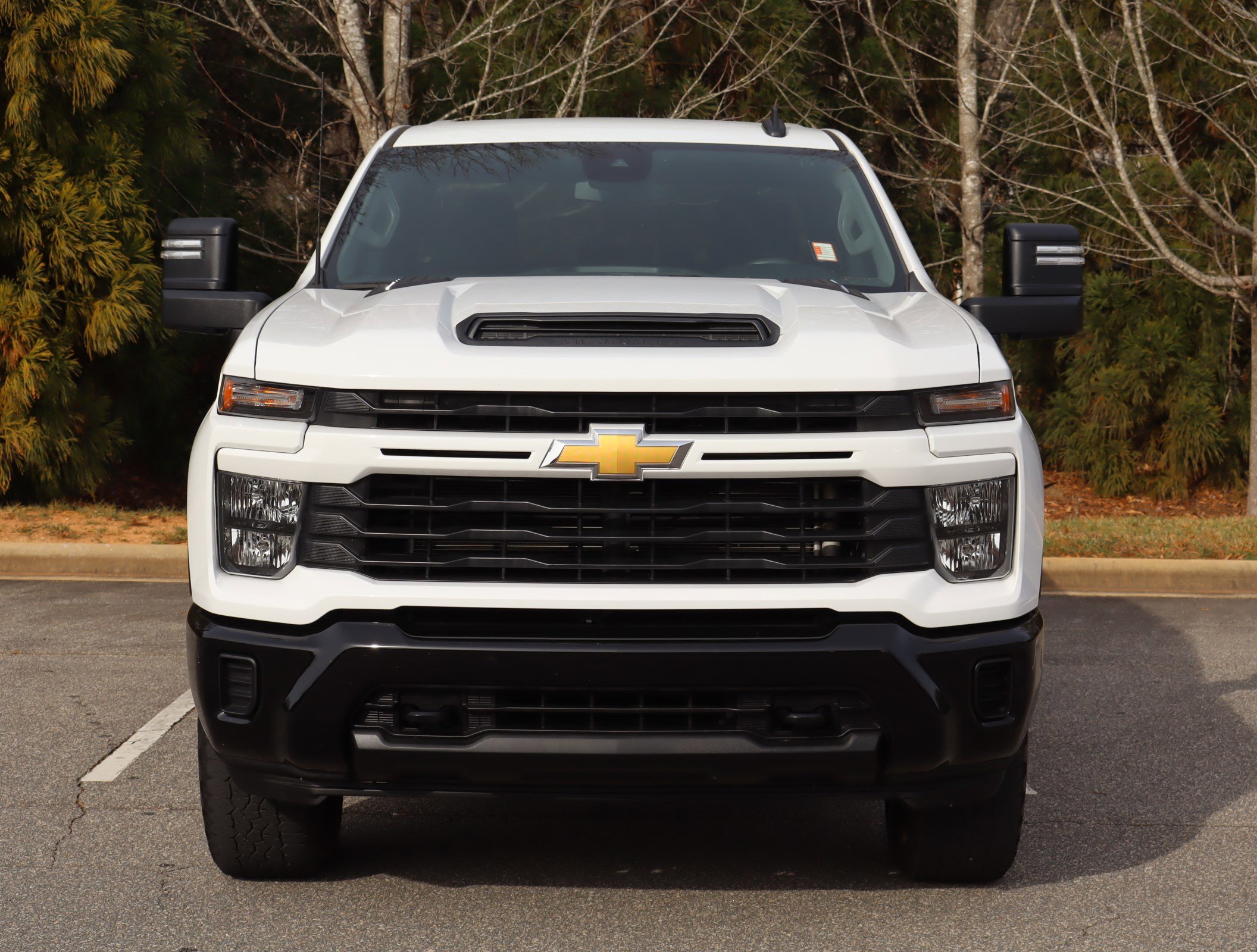 Certified 2024 Chevrolet Silverado 2500 Custom w/ Custom Convenience Package image 3